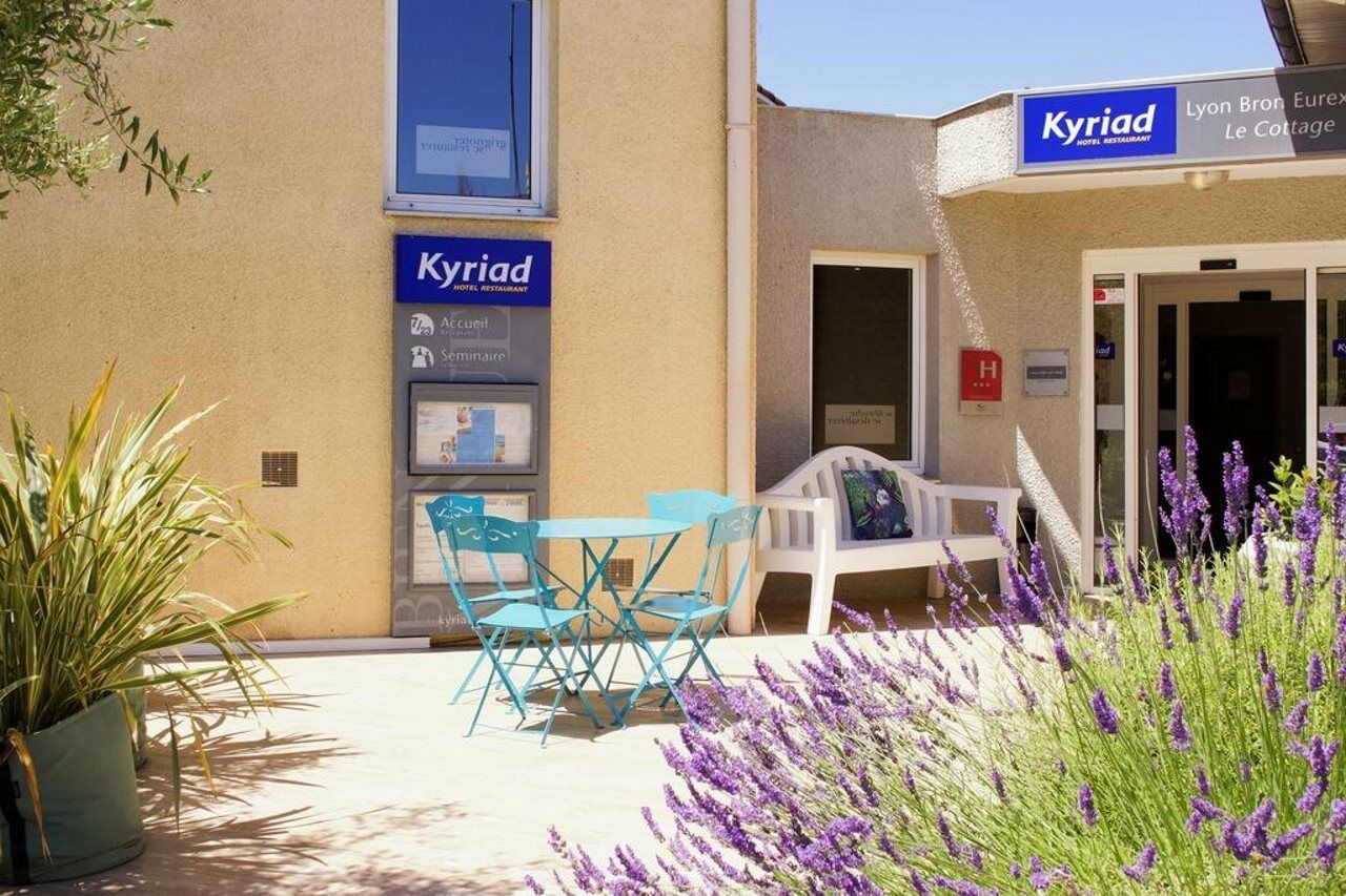 Kyriad Direct Bron Lyon Eurexpo Hotel Exterior photo